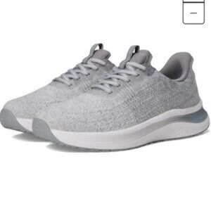 ORTHOFEET NIRA Hands Free sneakers size 7.5 wide does not have insoles